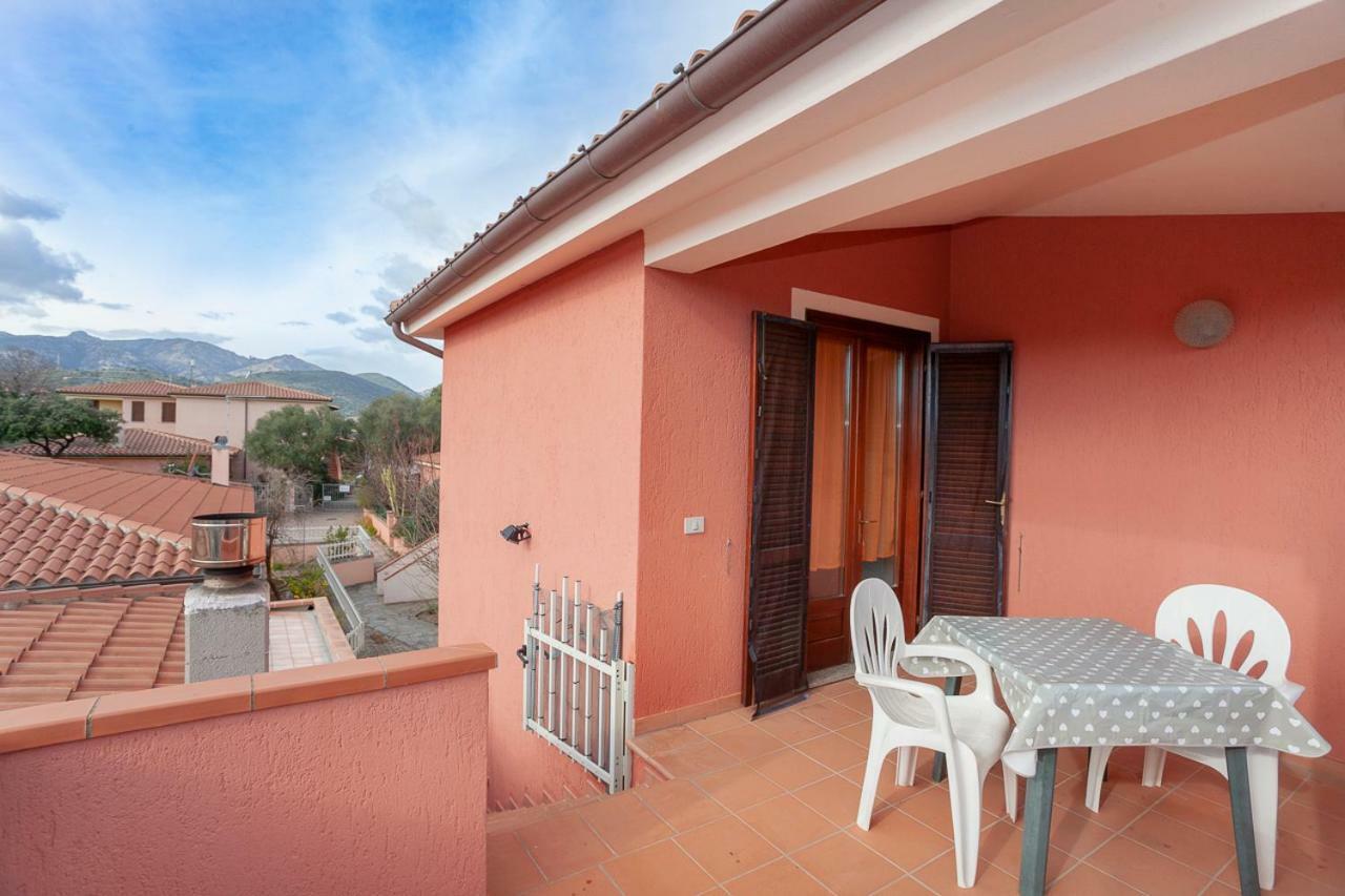 Villino Bilo Centro Apartment San Teodoro  Exterior foto